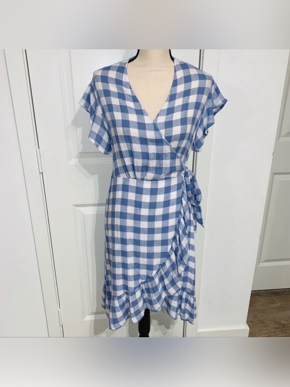 NEW Rails Brigitte Periwinkle Check Linen Wrap Dress Blue White Gingham | S - Picture 4 of 16